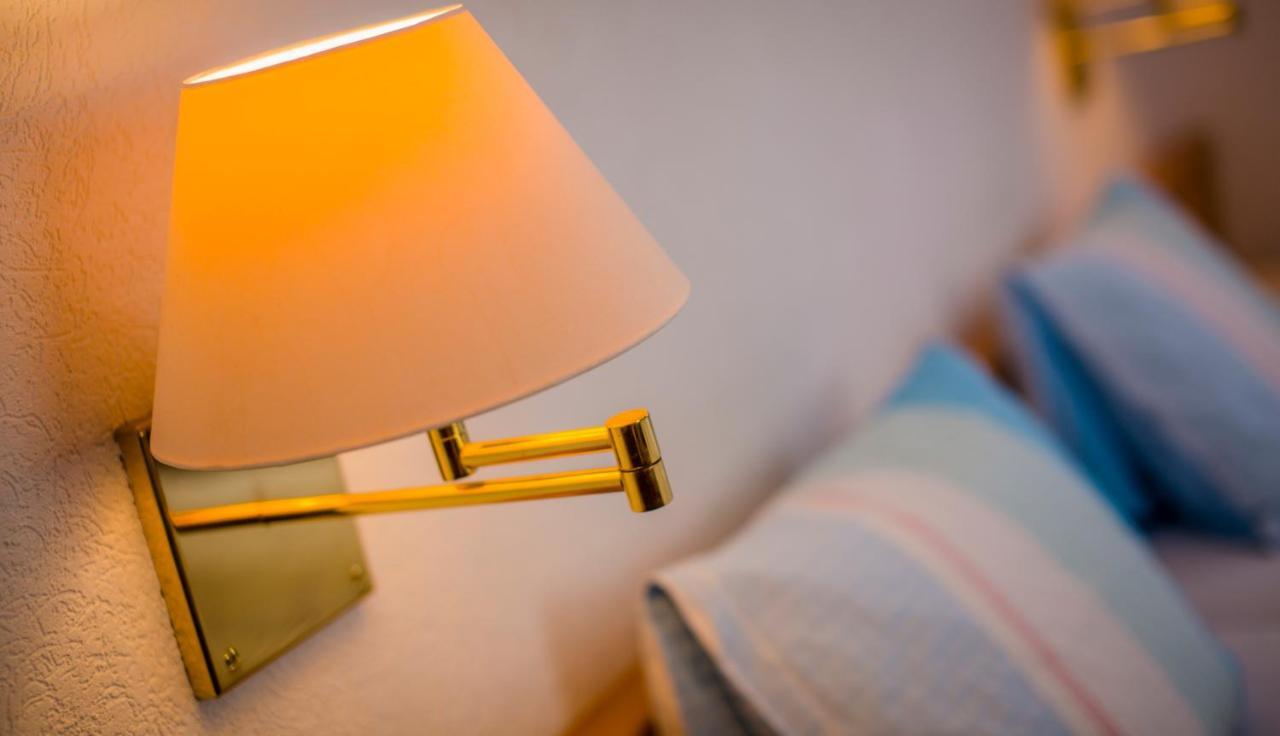 Hotel Heilquelle Leukerbad Kamer foto